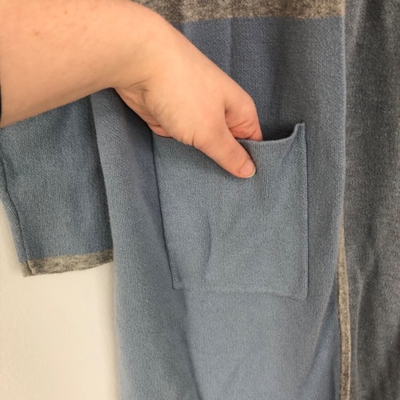 Ann Taylor Factory Cardigan Blue Gray Colorblock Size Small - Picture 5 of 12